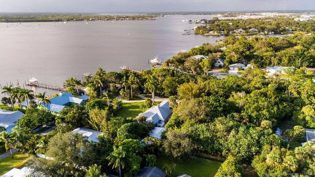 535 Southwest Siesta Way Stuart, FL 34994 - Photo 58 of 63