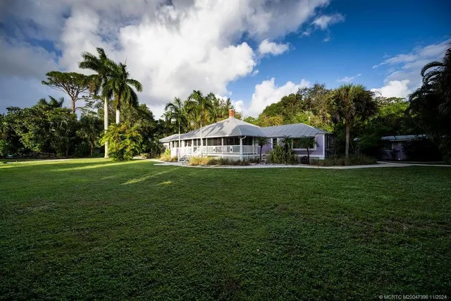 $641,250 | 535 Southwest Siesta Way, Stuart, FL 34994