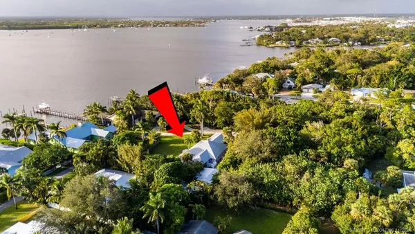 $641,250 | 535 Southwest Siesta Way, Stuart, FL 34994