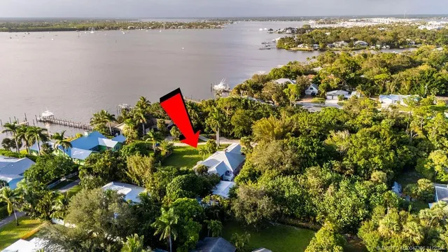 $641,250 | 535 Southwest Siesta Way, Stuart, FL 34994