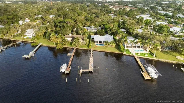 $641,250 | 535 Southwest Siesta Way, Stuart, FL 34994