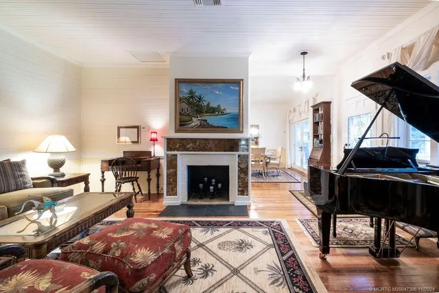 $641,250 | 535 Southwest Siesta Way, Stuart, FL 34994