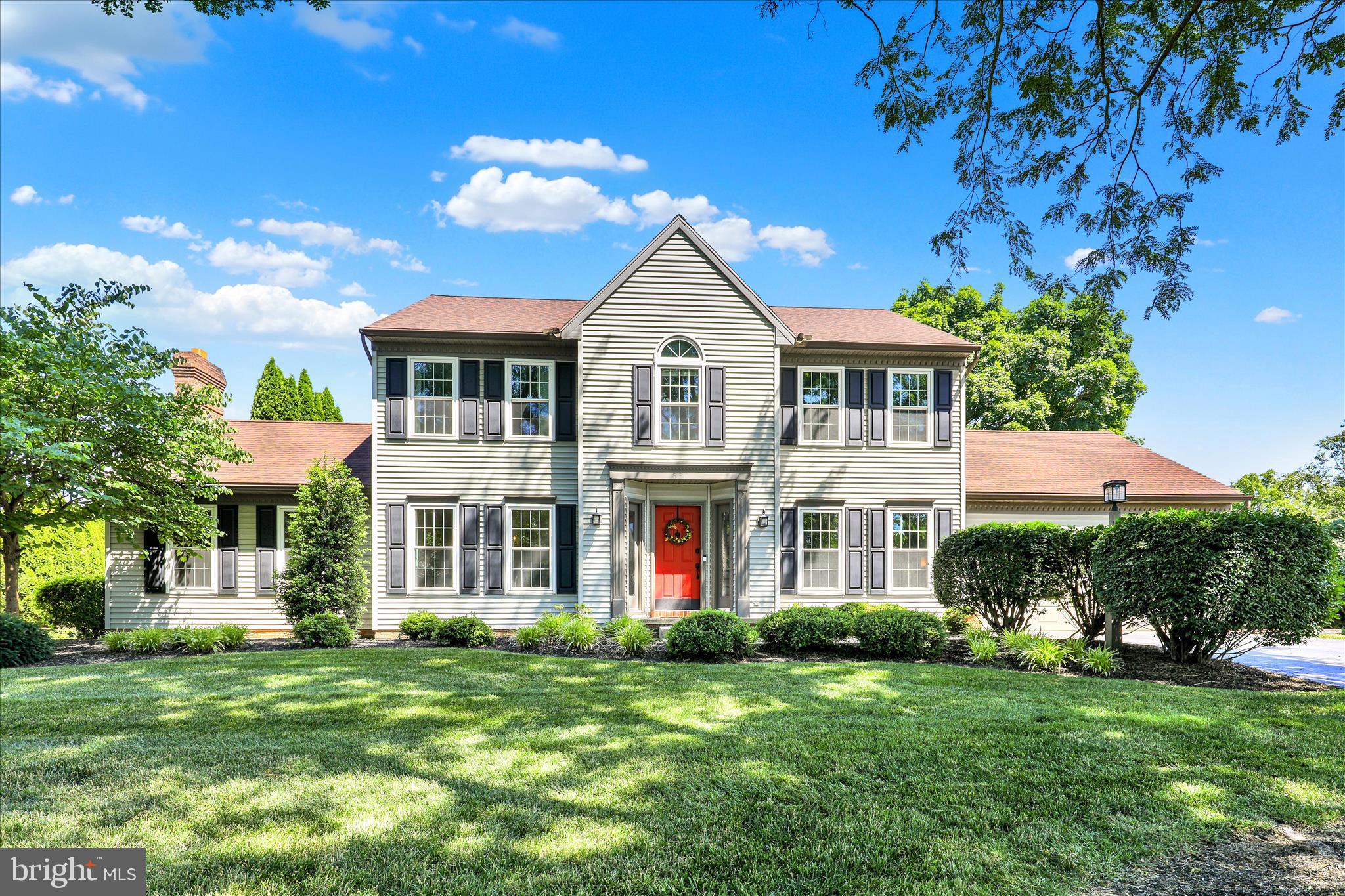 557 Magnolia Drive Lititz, PA 17543 - Photo 1 of 46
