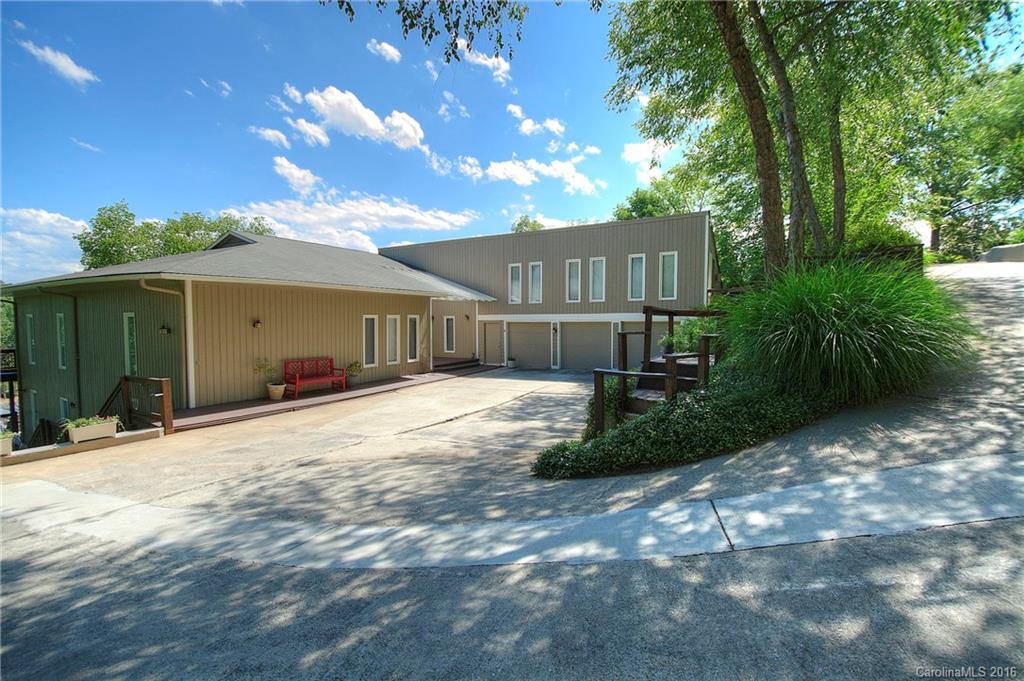 8014 Kiwi Point Tega Cay, SC 29708 - Photo 2 of 24