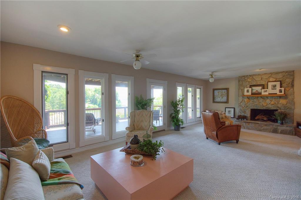 8014 Kiwi Point Tega Cay, SC 29708 - Photo 13 of 24