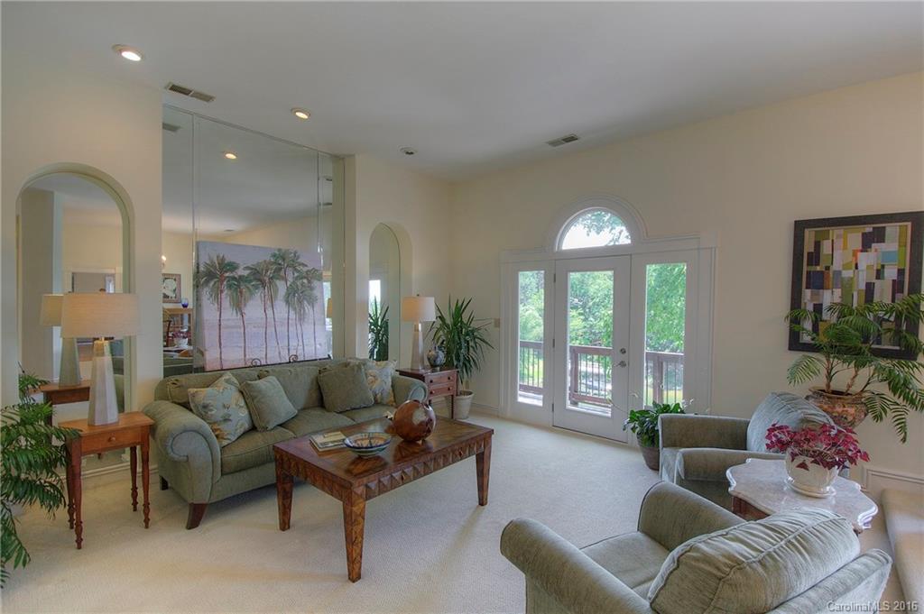 8014 Kiwi Point Tega Cay, SC 29708 - Photo 4 of 24