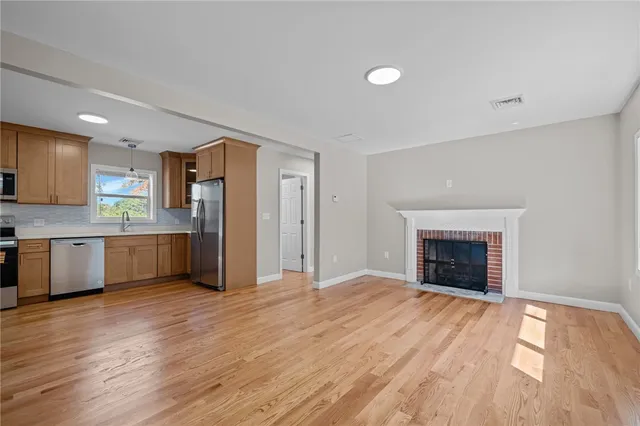 $449,000 | 20 Maple Court, Hopkinton, RI 02804