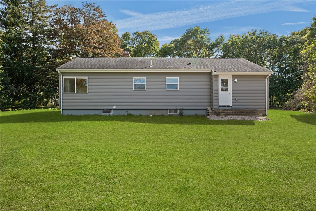 20 Maple Court Hopkinton, RI 02804 - Photo 38 of 47 Rear grass has been digitally added.