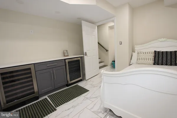 $2,100 | 38 Riggs Road Northeast, Washington, DC 20011