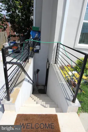 $2,100 | 38 Riggs Road Northeast, Washington, DC 20011