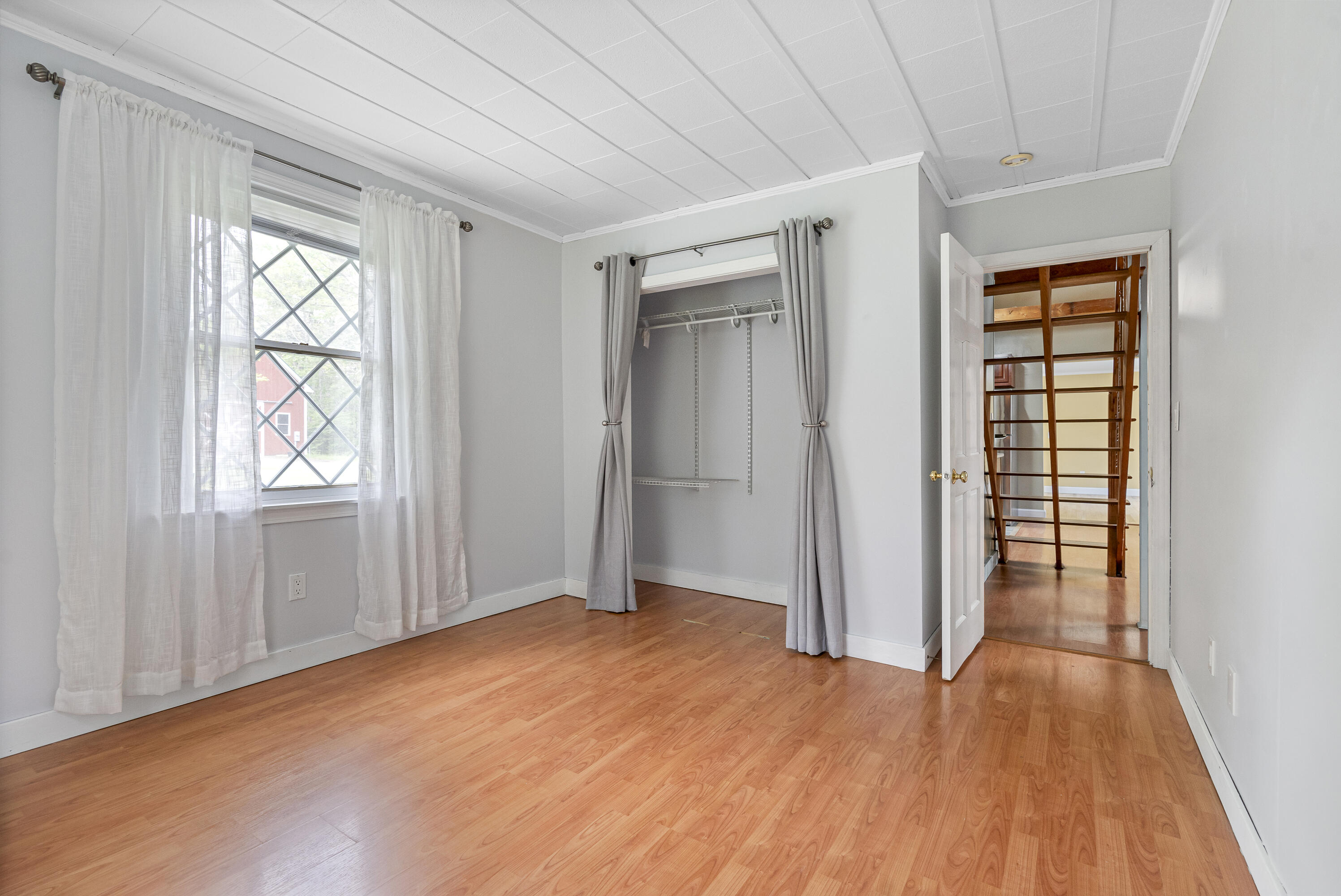 936 Highway 129 Walpole, ME 04573 - Photo 21 of 50 Bedroom 2 936 ME-129 Walpole, ME-54