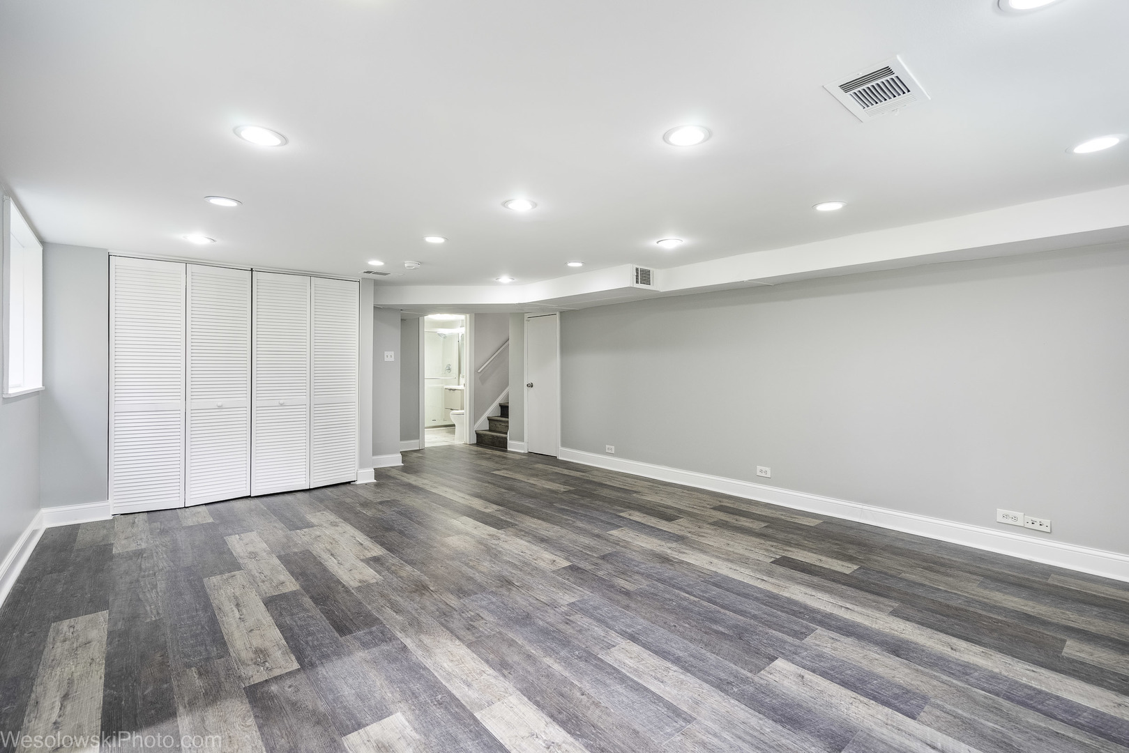 7261 East Prairie Road Lincolnwood, IL 60712 - Photo 28 of 38 Gallery Image 28