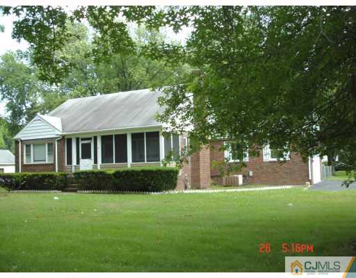 495 Inman Avenue Colonia, NJ 07067 - Photo 1 of 8 Gallery Image 1