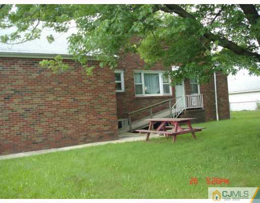 495 Inman Avenue Colonia, NJ 07067 - Photo 2 of 8 Gallery Image 2