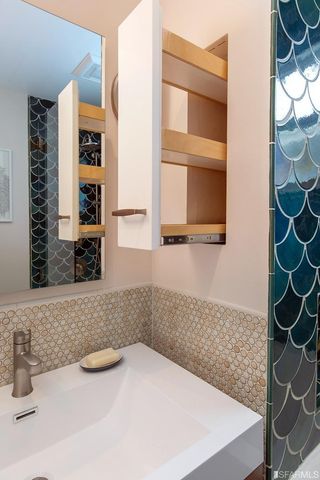 an aerial view of a tennis court