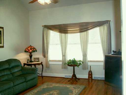 255 Holt Road Aliquippa, PA 15001 - Photo 3 of 8 Other.