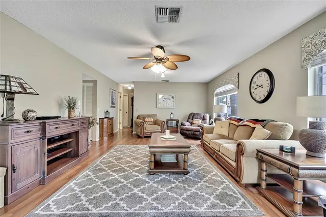 $329,900 | 6517 Ocean Pines Lane, Spring Hill, FL 34606