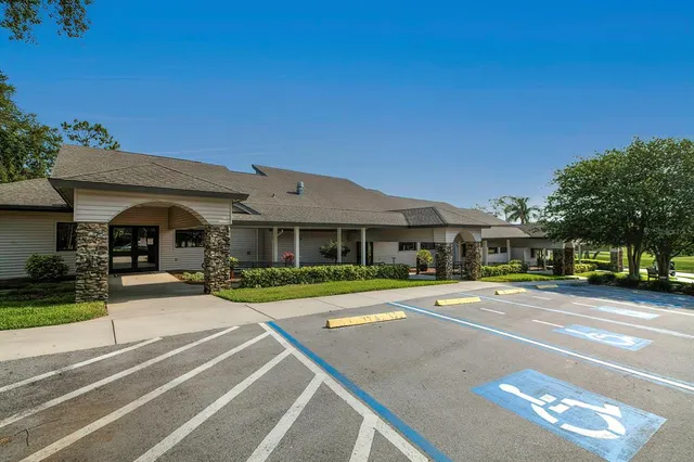 $329,900 | 6517 Ocean Pines Lane, Spring Hill, FL 34606