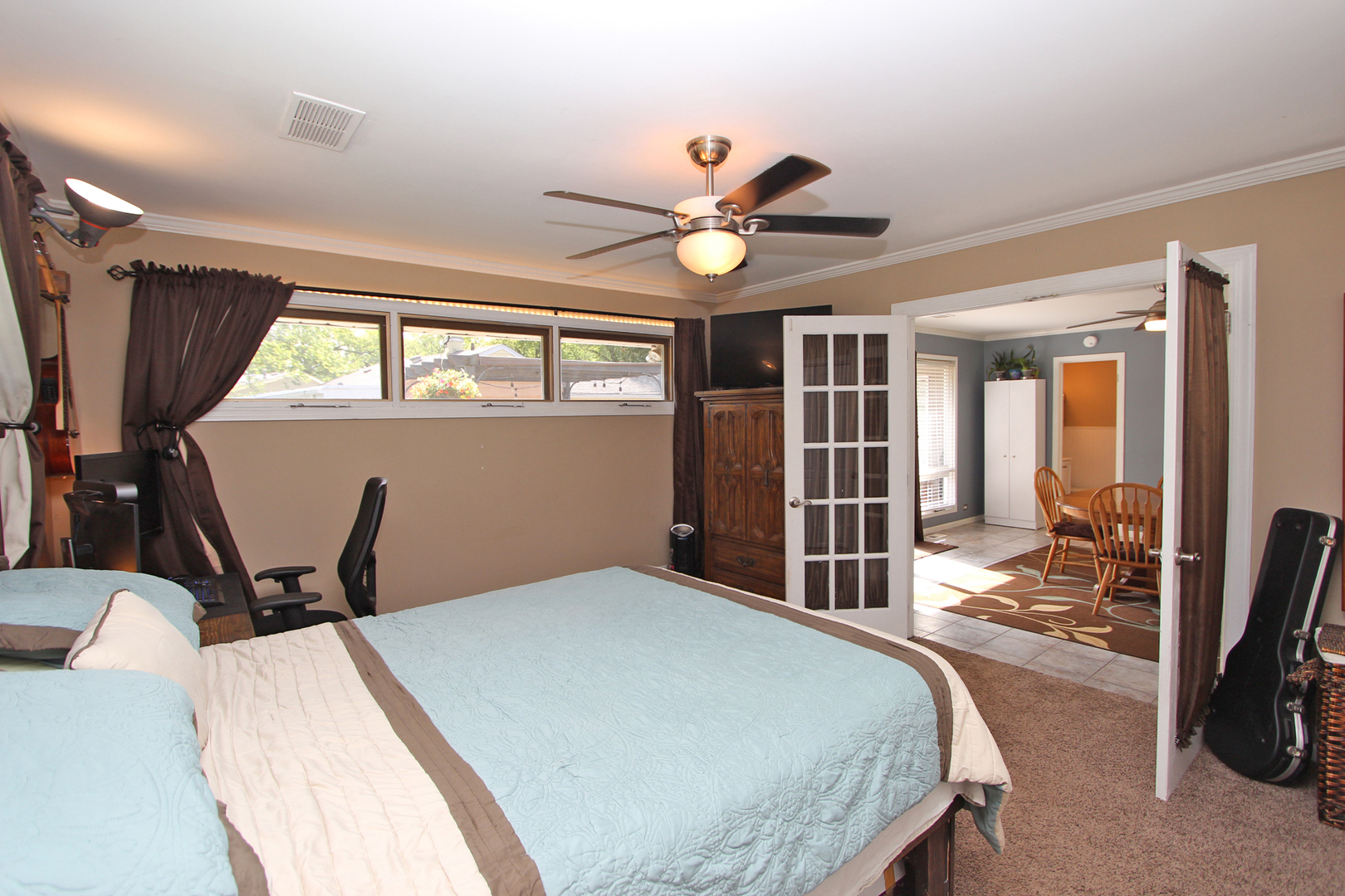 43 Golfview Road Lake Zurich, IL 60047 - Photo 16 of 35 a bedroom with a bed next to a window