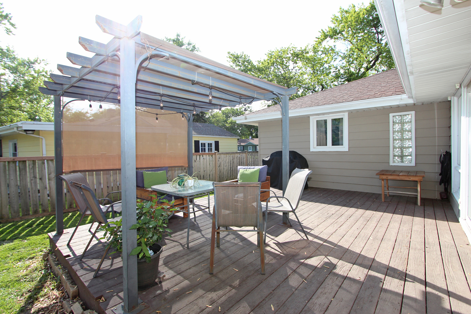 43 Golfview Road Lake Zurich, IL 60047 - Photo 34 of 35 a patio view with patio