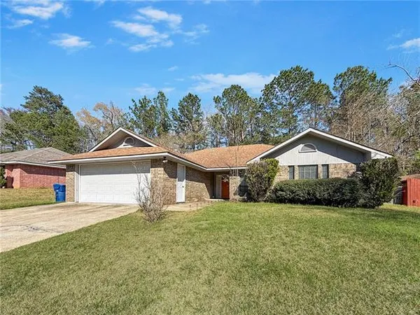 $215,000 | 1224 Port Arthur Terrace, Leesville, LA 71446