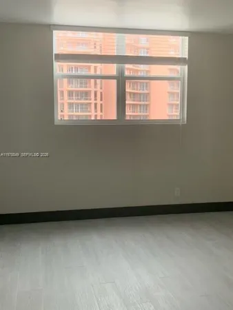 $3,000 | 90 Edgewater Drive, Unit 606, Coral Gables, FL 33133