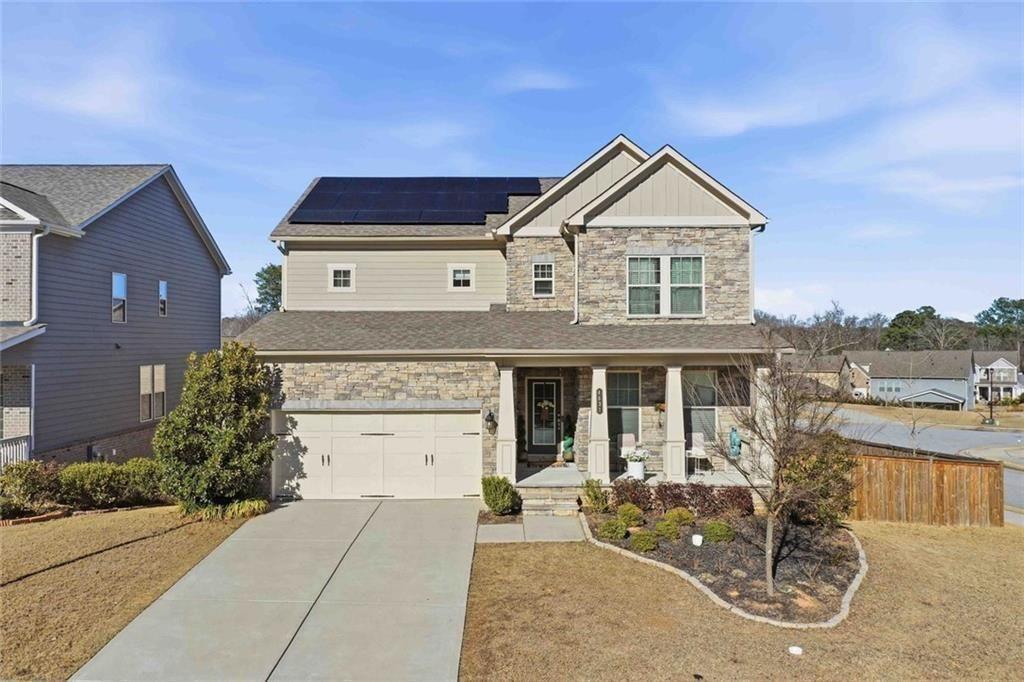 a view of a house with a outdoor space