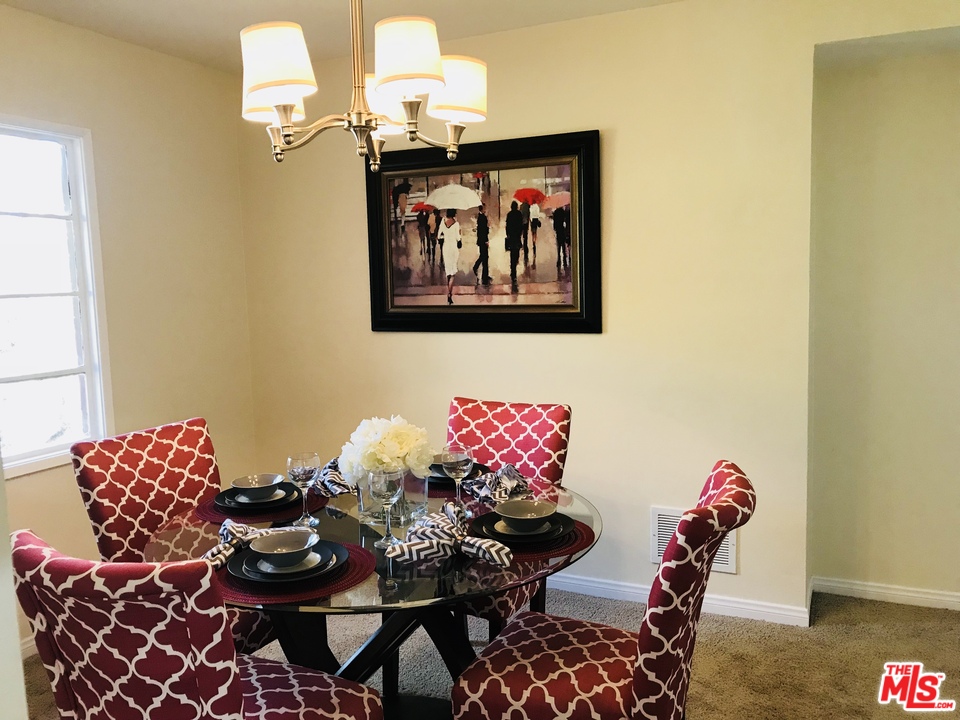 4063 Abourne Road, Unit D Los Angeles, CA 90008 - Photo 7 of 15