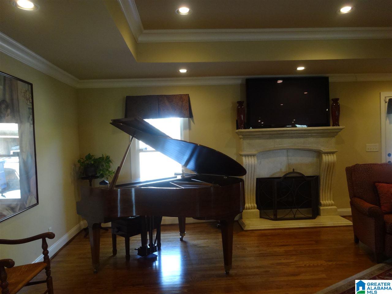 1868 Southwood Road Birmingham, AL 35216 - Photo 13 of 47