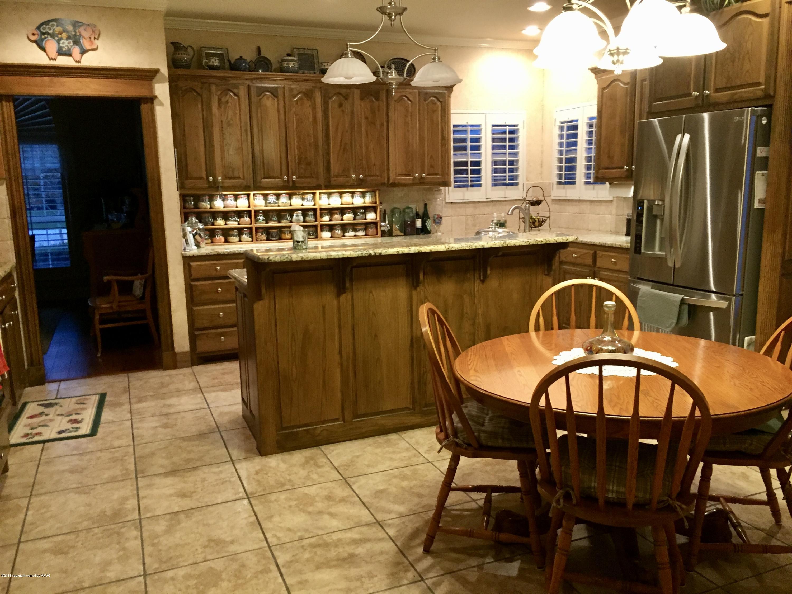 5003 Wesley Road Amarillo, TX 79119 - Photo 11 of 26 Kitchen