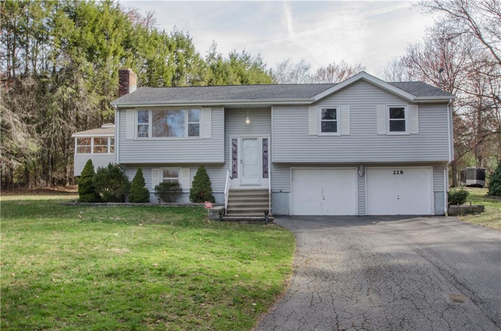 228 White Birch Road East Hampton, CT 06424 - Photo 1 of 1 Front exterior