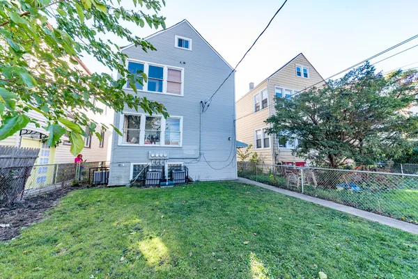 $1,600 | 5344 West Eddy Street, Unit G, Chicago, IL 60641