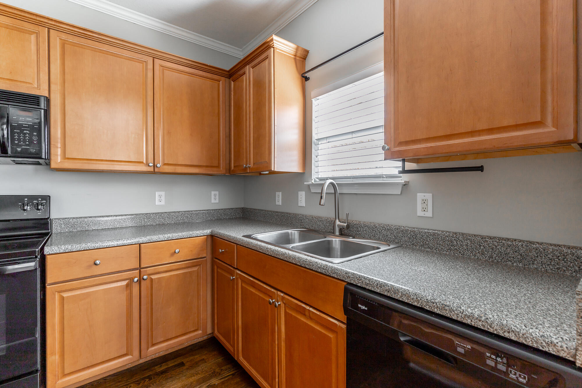 6105 Regency Court Chattanooga, TN 37421 - Photo 11 of 37 Kitchen