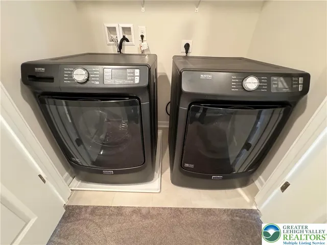 a view of washer and dryer