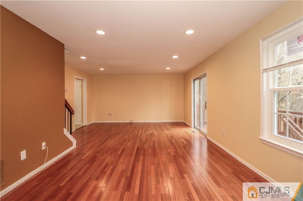 18 Snowflake Lane Edison, NJ 08820 - Photo 17 of 36