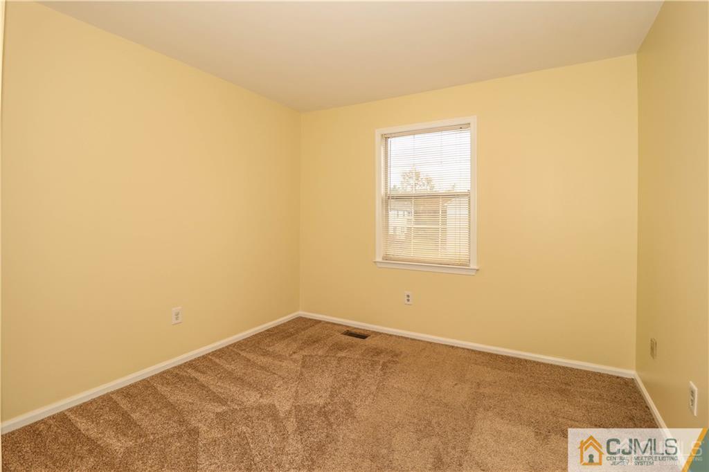 18 Snowflake Lane Edison, NJ 08820 - Photo 20 of 36