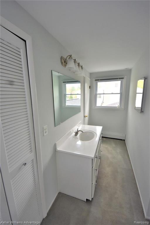 30209 Barwell Road Farmington Hills, MI 48334 - Photo 19 of 35