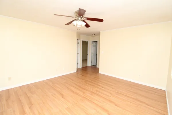 $1,275 | 1175 Schatten Street, Oak Grove, KY 42262