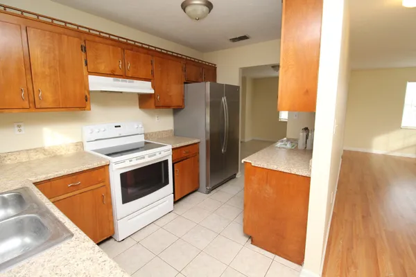 $1,275 | 1175 Schatten Street, Oak Grove, KY 42262