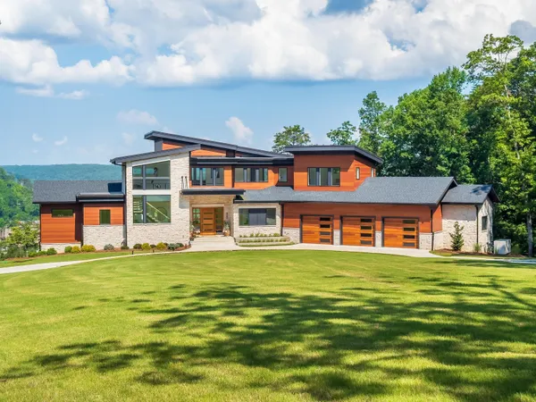 $2,750,000 | 1034 Montlake Road, Soddy Daisy, TN 37379