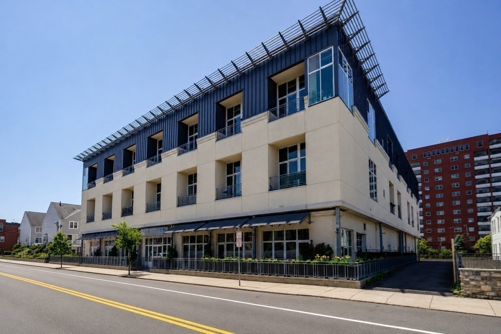 950 Broadway, Unit 10 Chelsea, MA 02150 - Photo 19 of 28
