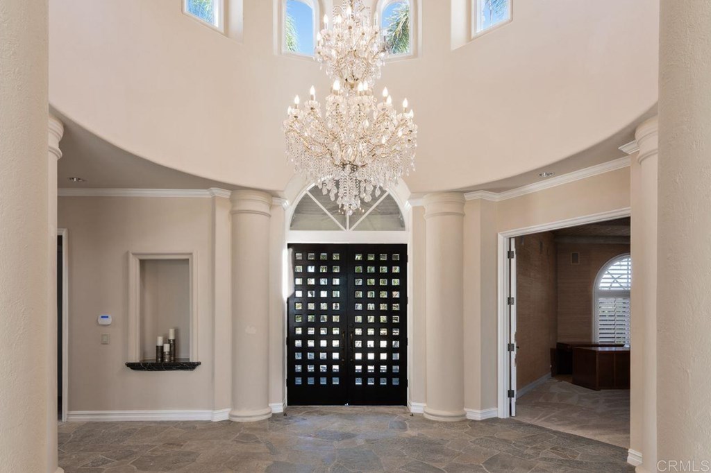 17329 Circa Oriente Rancho Santa Fe, CA 92067 - Photo 15 of 39