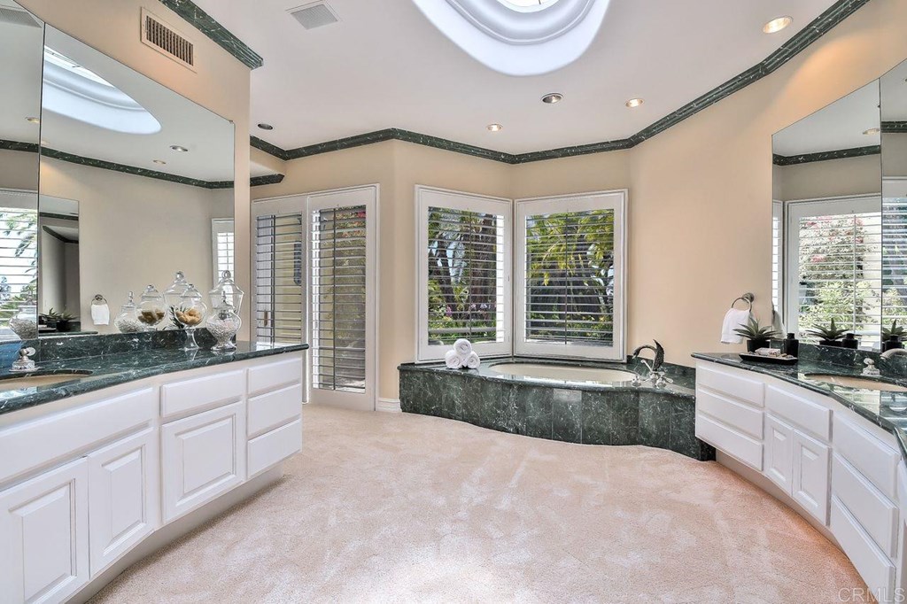 17329 Circa Oriente Rancho Santa Fe, CA 92067 - Photo 19 of 39