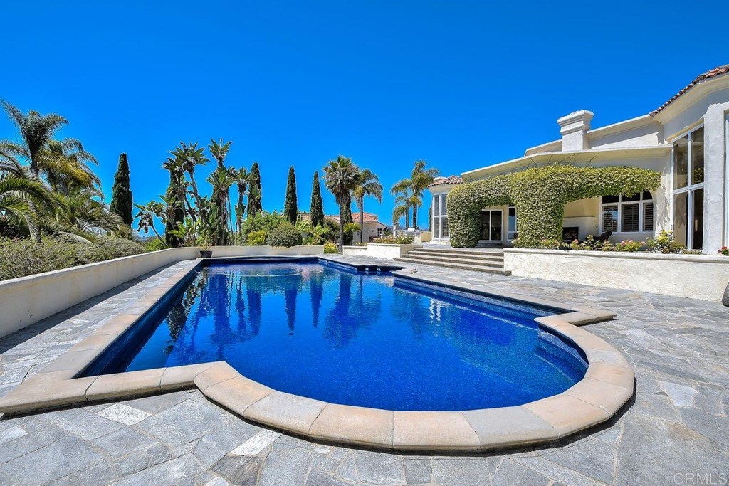 17329 Circa Oriente Rancho Santa Fe, CA 92067 - Photo 24 of 39