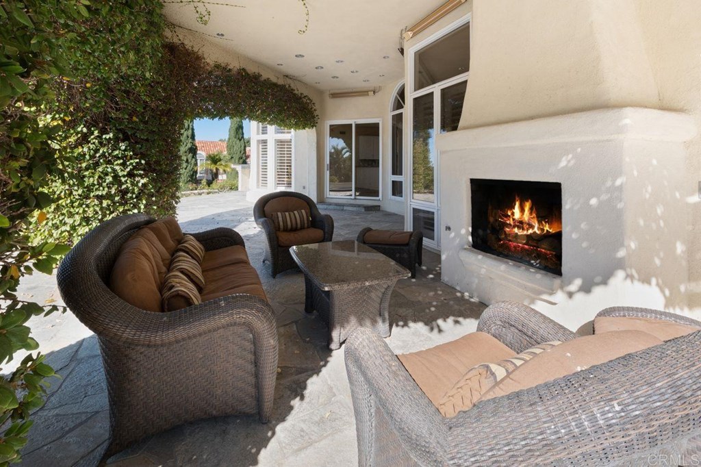 17329 Circa Oriente Rancho Santa Fe, CA 92067 - Photo 26 of 39