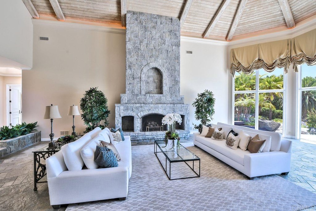 17329 Circa Oriente Rancho Santa Fe, CA 92067 - Photo 4 of 39