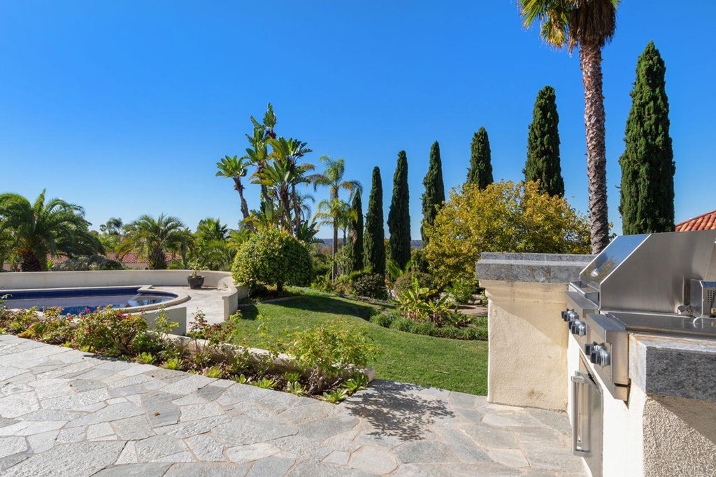 17329 Circa Oriente Rancho Santa Fe, CA 92067 - Photo 31 of 39