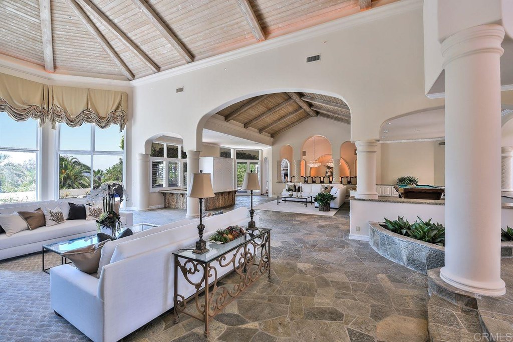 17329 Circa Oriente Rancho Santa Fe, CA 92067 - Photo 5 of 39