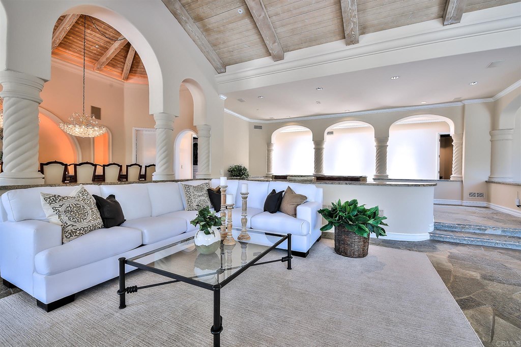 17329 Circa Oriente Rancho Santa Fe, CA 92067 - Photo 6 of 39