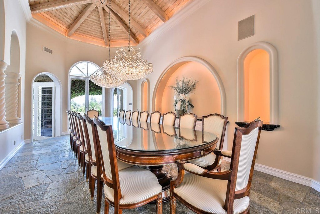 17329 Circa Oriente Rancho Santa Fe, CA 92067 - Photo 8 of 39